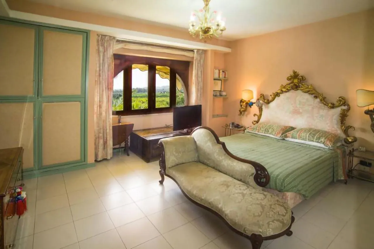 Villa Alkantara Taormina 0*,