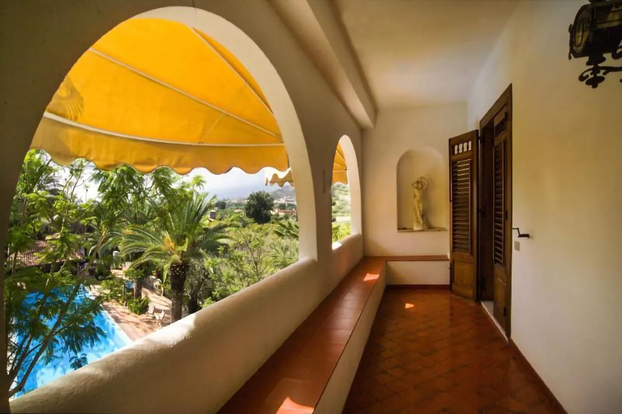 Villa Alkantara Taormina