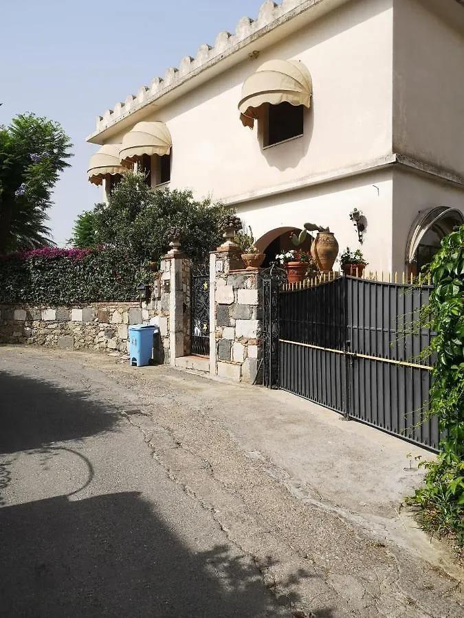 Villa Alkantara Taormina